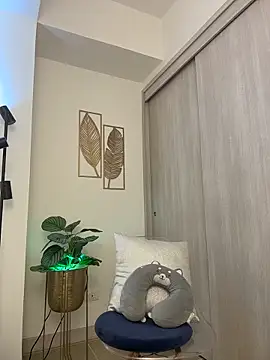 Snapshot of rubyhill_2711 chatting on 10, 2, 2026 rubyhill 2711 online show from 10, 2, 2026