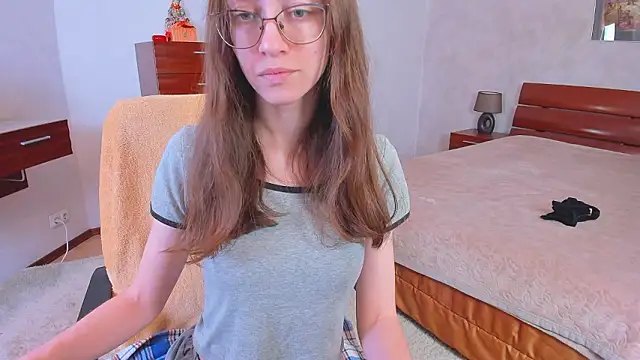 Pantyhose Mila online show from 31, 1, 2026