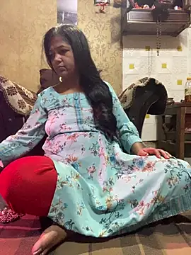 Tameesh sexy mistress online show from 3, 2, 2026