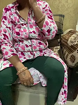 Tameesh sexy mistress online show from 19, 3, 2026