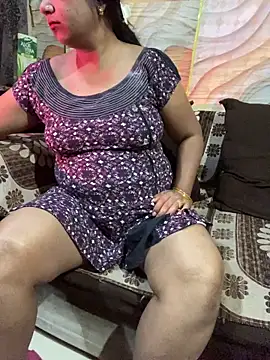 Tameesh sexy mistress online show from 8, 4, 2026