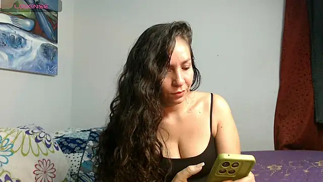 Snapshot of naihroby chatting on 16, 6, 2026 naihroby online show from 16, 6, 2026