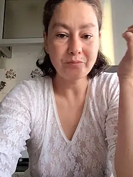 Snapshot of RamyLove36 chatting on 26, 10, 2025 RamyLove36 online show from 26, 10, 2025