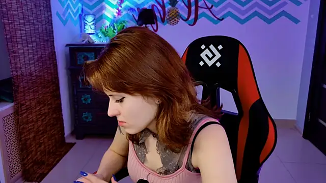 LolaAsmus online show from 15, 11, 2025