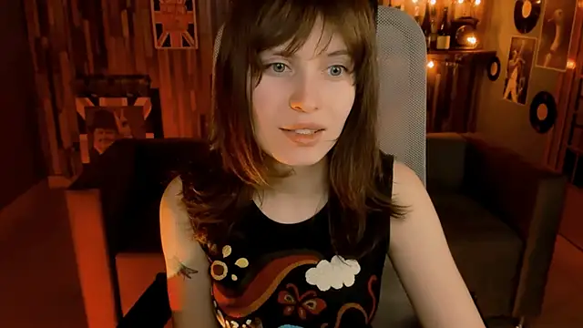 LolaAsmus online show from 5, 2, 2026