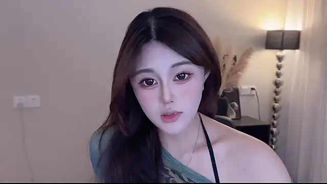 Strawberrybabyy1 online show from 12, 1, 2026