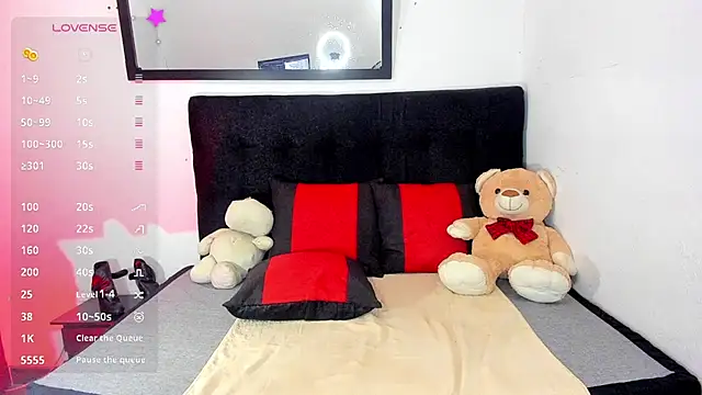 brittany williams  online show from 7, 2, 2025