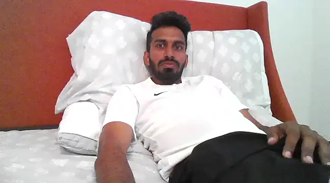 Snapshot of skinny__boy__ chatting on 18, 2, 2025 skinny boy online show from 18, 2, 2025