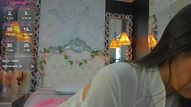 Skinny Linda online show from 3, 2, 2025