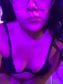 Abigail Cowen online show from 2, 3, 2026