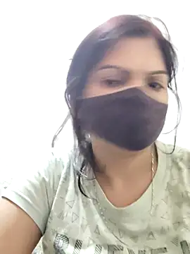 Snapshot of illay_love chatting on 1, 3, 2025 illay love online show from 1, 3, 2025