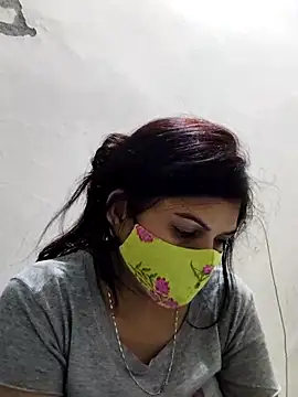 Snapshot of illay_love chatting on 5, 3, 2025 illay love online show from 5, 3, 2025