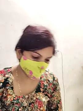 Snapshot of illay_love chatting on 7, 3, 2025 illay love online show from 7, 3, 2025