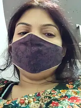 Snapshot of illay_love chatting on 8, 3, 2025 illay love online show from 8, 3, 2025