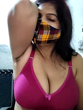 Snapshot of illay_love chatting on 11, 10, 2025 illay love online show from 11, 10, 2025