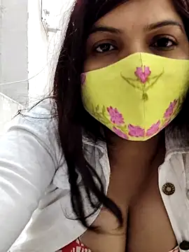 Snapshot of illay_love chatting on 4, 2, 2026 illay love online show from 4, 2, 2026