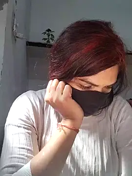 Snapshot of illay_love chatting on 7, 2, 2026 illay love online show from 7, 2, 2026