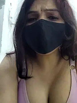 Snapshot of illay_love chatting on 7, 2, 2026 illay love online show from 7, 2, 2026