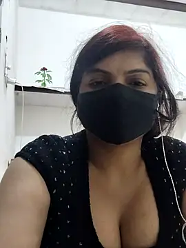 Snapshot of illay_love chatting on 11, 2, 2026 illay love online show from 11, 2, 2026