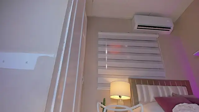 zoe sky  online show from 7, 2, 2025