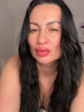 Helena7077 online show from 15, 4, 2026