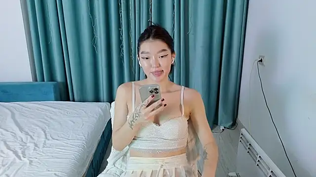 AudreyMell online show from 24, 9, 2025