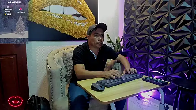 Jhonatan Morales S online show from 4, 2, 2025