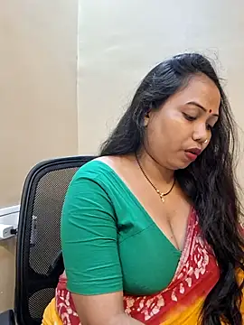 DREAM GIRL-30 online show from 17, 7, 2026