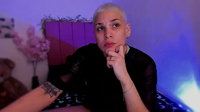 Charlee pink online show from 16, 2, 2026