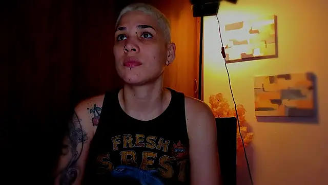 Snapshot of Charlee_pink chatting on 8, 3, 2026 Charlee pink online show from 8, 3, 2026