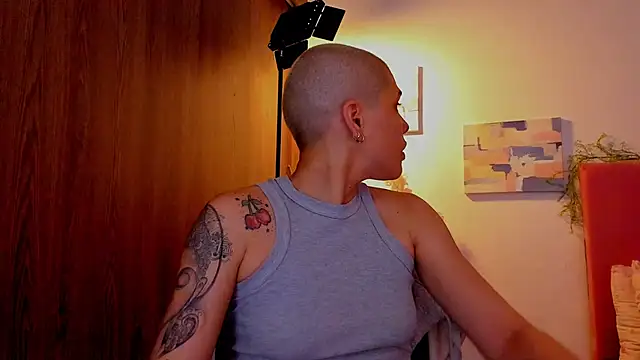 Snapshot of Charlee_pink chatting on 14, 3, 2026 Charlee pink online show from 14, 3, 2026