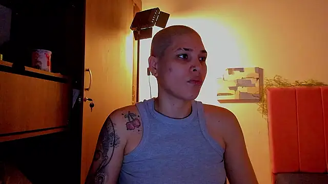 Snapshot of Charlee_pink chatting on 14, 3, 2026 Charlee pink online show from 14, 3, 2026