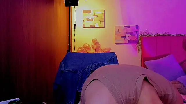 Snapshot of Charlee_pink chatting on 22, 3, 2026 Charlee pink online show from 22, 3, 2026