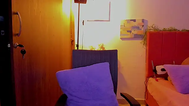 Snapshot of Charlee_pink chatting on 26, 3, 2026 Charlee pink online show from 26, 3, 2026