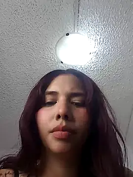 Snapshot of LucyMartelli chatting on 13, 1, 2025 LucyMartelli online show from 13, 1, 2025