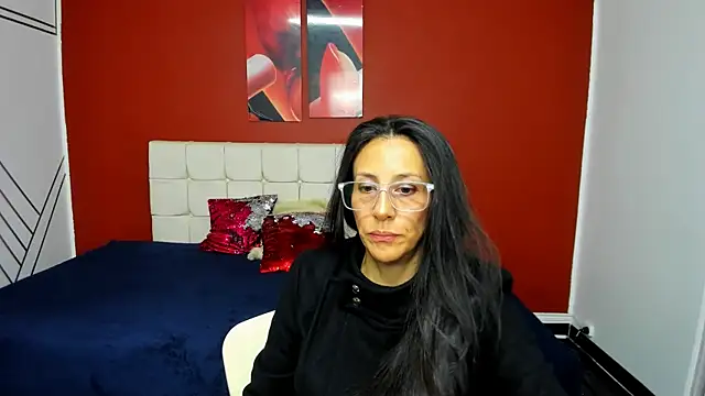 Abrillee1 online show from 13, 1, 2025