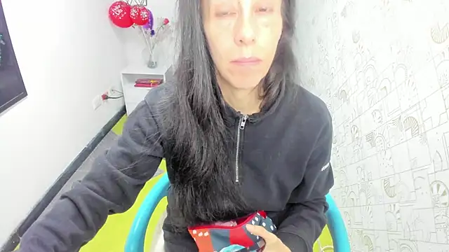 Abrillee1 online show from 14, 3, 2025