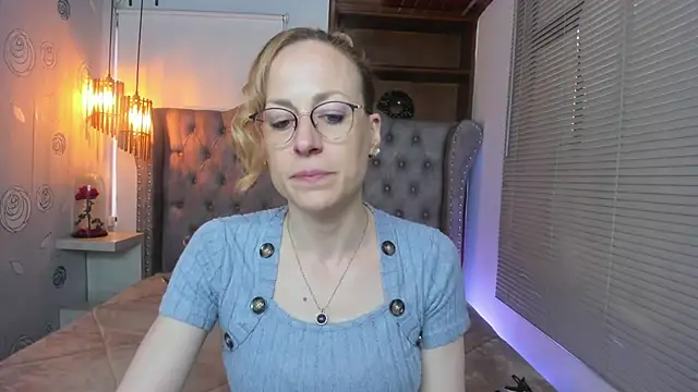 Snapshot of SammySanders chatting on 22, 2, 2025 SammySanders online show from 22, 2, 2025