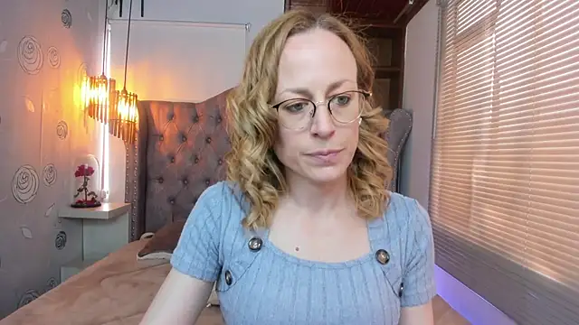 Snapshot of SammySanders chatting on 25, 2, 2025 SammySanders online show from 25, 2, 2025