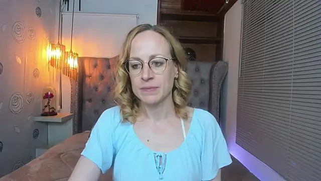 Snapshot of SammySanders chatting on 19, 3, 2025 SammySanders online show from 19, 3, 2025