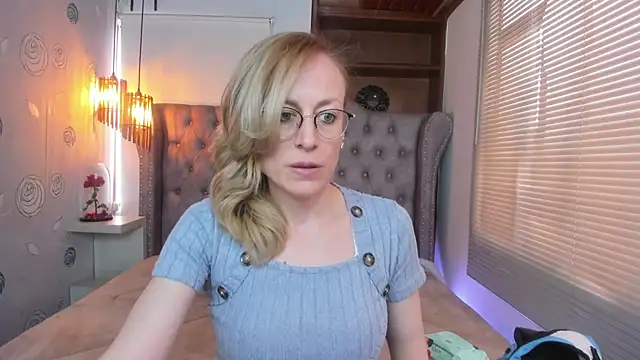 Snapshot of SammySanders chatting on 21, 3, 2025 SammySanders online show from 21, 3, 2025