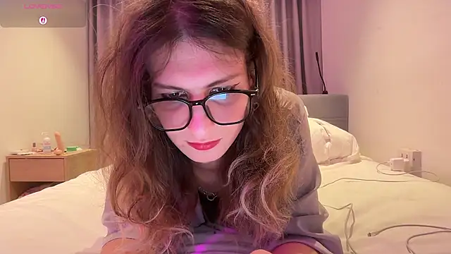 Alice Pinkhead online show from 14, 7, 2026
