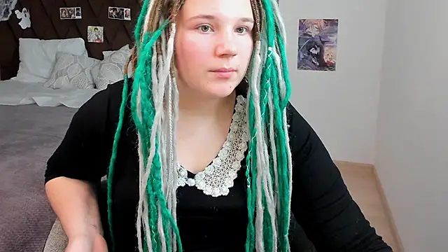 GloriaHylivi online show from 19, 12, 2024