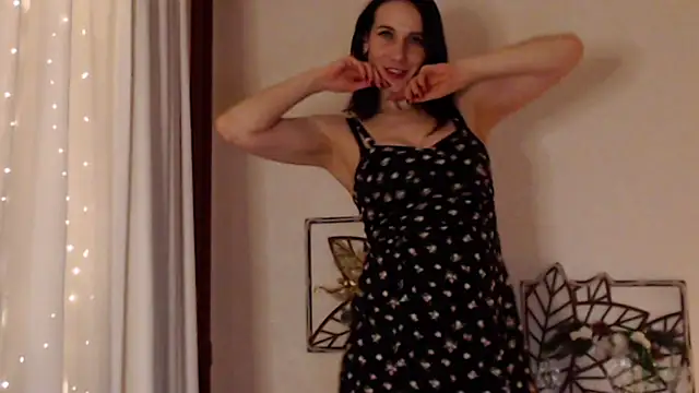 pepper milf online show from 6, 1, 2025