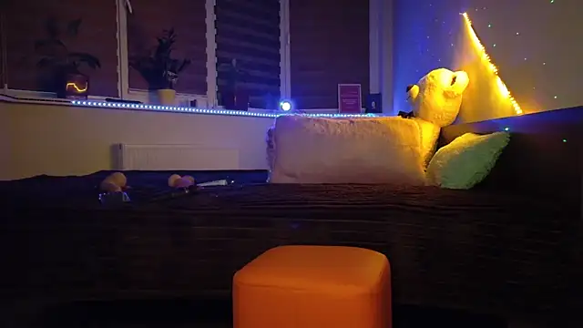 Denny Brenda online show from 3, 2, 2025