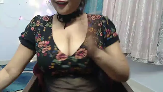 Snapshot of Sexy_Bebo87 chatting on 29, 7, 2026 Sexy Bebo87 online show from 29, 7, 2026