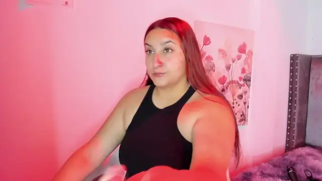 Alaia Cute online show from 21, 10, 2025