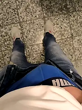 geilehecke1 online show from 6, 12, 2024