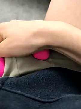 geilehecke1 online show from 24, 1, 2025