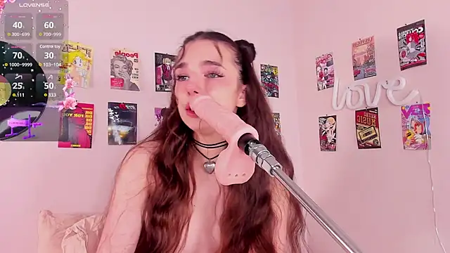 Snapshot of LosAlicee chatting on 20, 12, 2024 LosAlicee online show from 20, 12, 2024